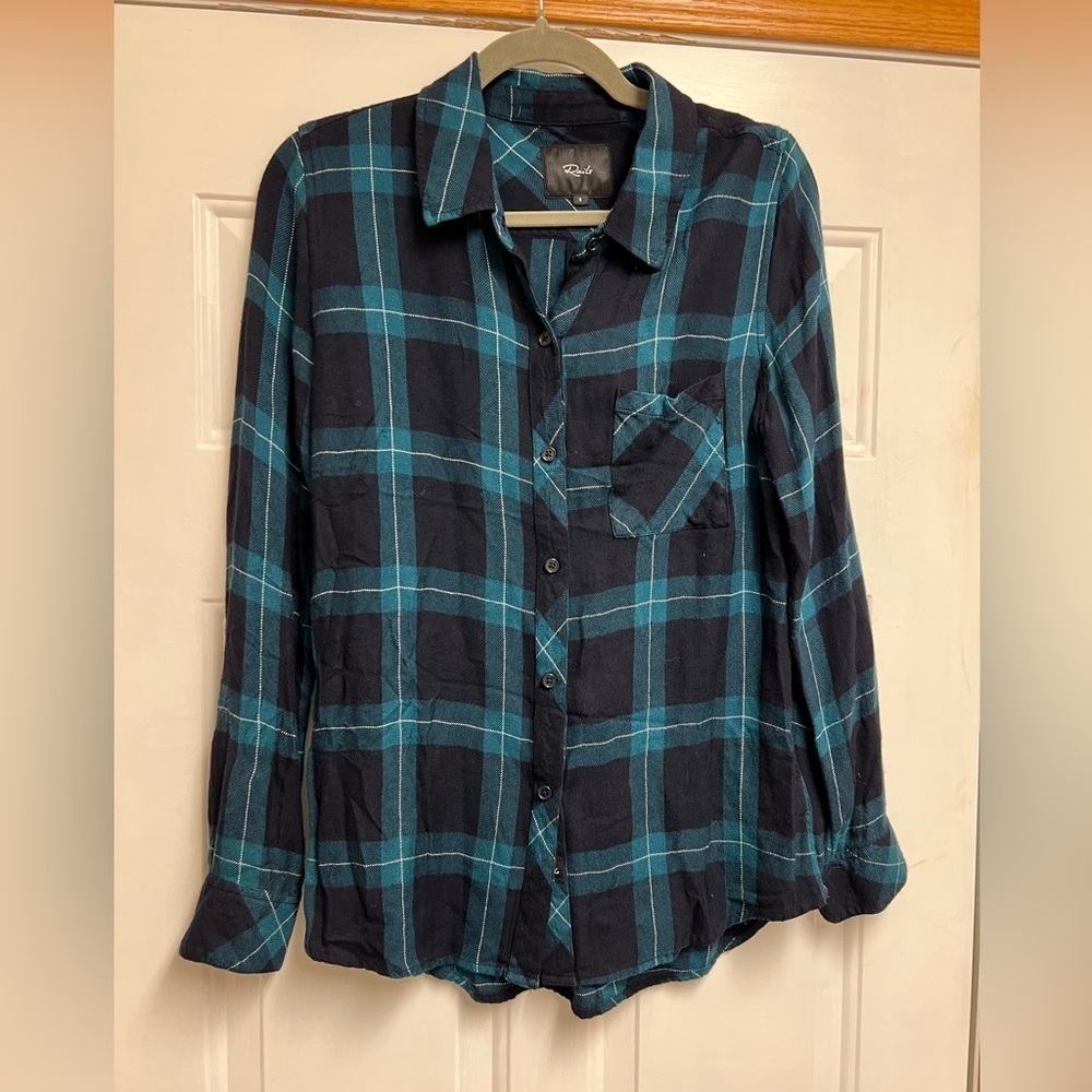 Rails Hunter Blue and Black Plaid Button-Up Shirt size small